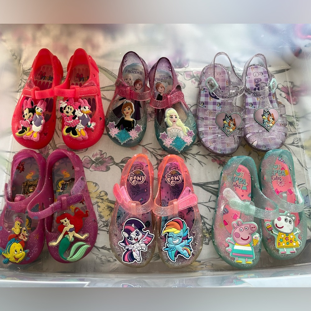 Girls Jelly Sandals Lot 7c